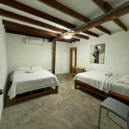 Hotel W