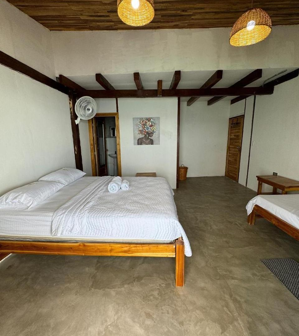 Hotel W 3*