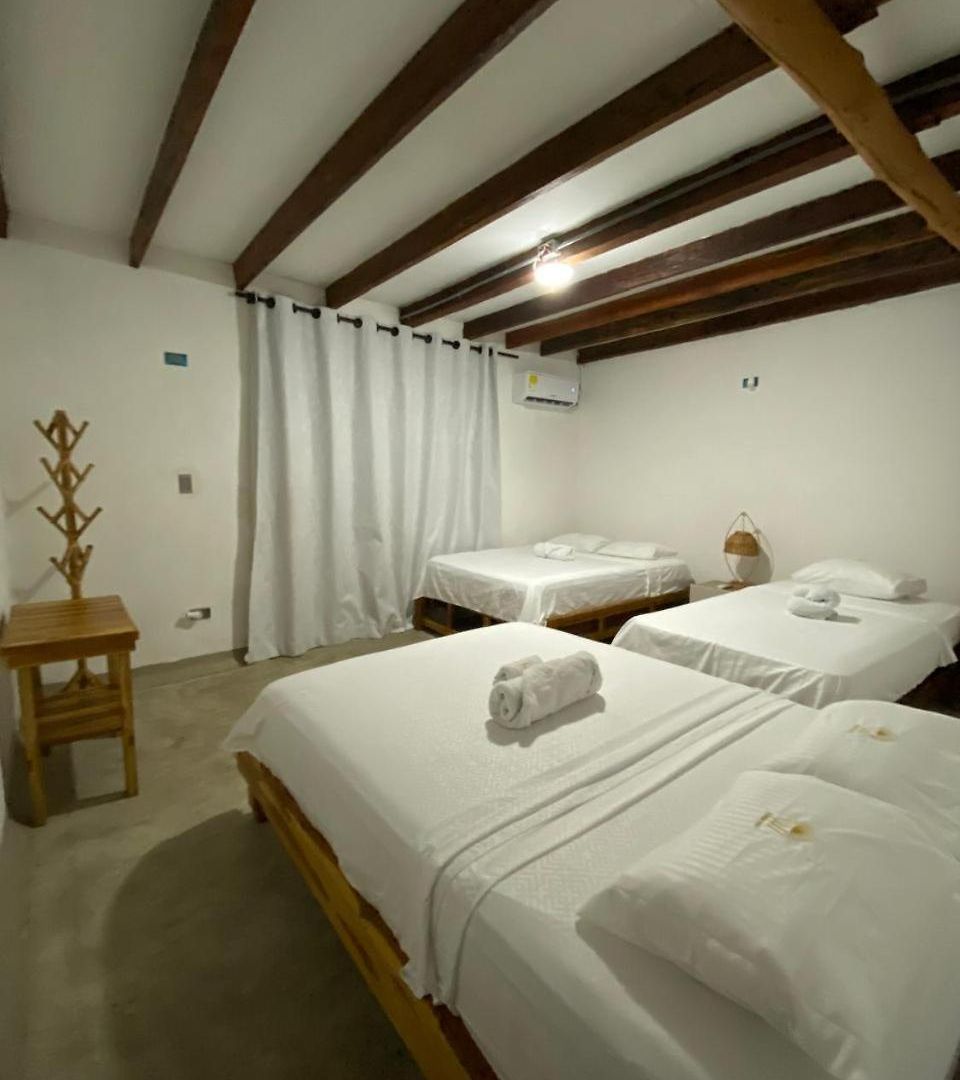 Hotel W 3*